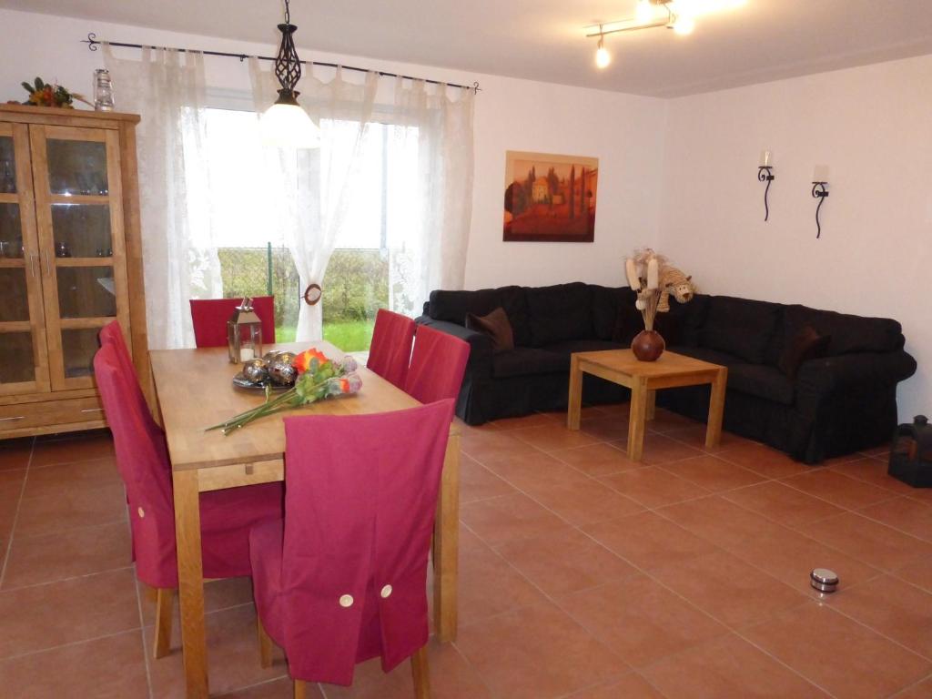 Glowe Doppelferienhaus Sonnenstrand room 4